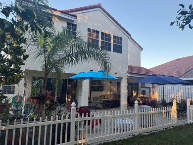 Gorgeous Single home 3 Bedrooms, 2.5 Bath located in the heart - photo 28
