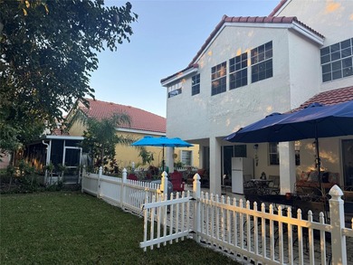 Gorgeous Single home 3 Bedrooms, 2.5 Bath located in the heart - photo 30
