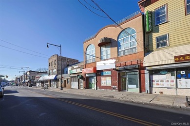 Exceptional opportunity to acquire a well-maintained, elevator - photo 2