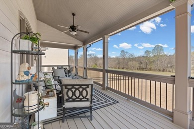 Experience the perfect harmony of grandeur and grace in this - photo 33