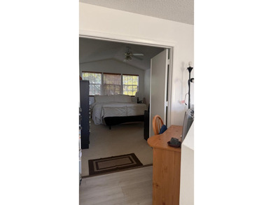 Gorgeous Single home 3 Bedrooms, 2.5 Bath located in the heart - photo 33