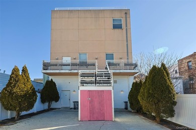 Exceptional opportunity to acquire a well-maintained, elevator - photo 7
