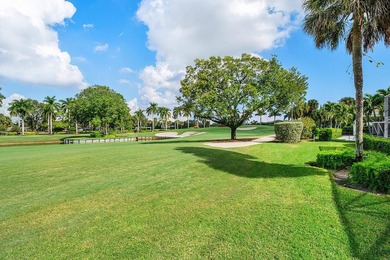 Situated on a quiet cul-de-sac street, with no traffic noise - photo 50