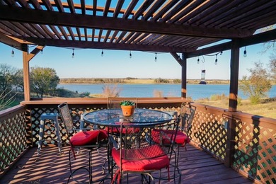 Spacious 5-bedroom lake home offering multiple use options as a - photo 8