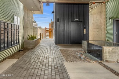 Located in the heart of the vibrant Roosevelt Row, this stylish