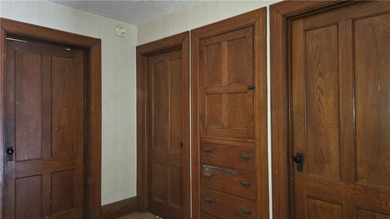 Attention Investors, Flippers, and Historic Home Lovers! - photo 14