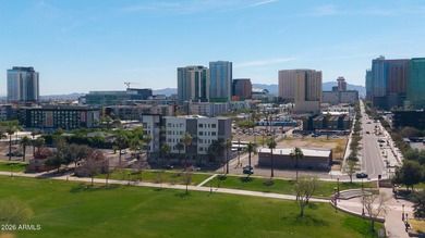 Located in the heart of the vibrant Roosevelt Row, this stylish