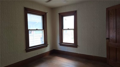 Attention Investors, Flippers, and Historic Home Lovers! - photo 16