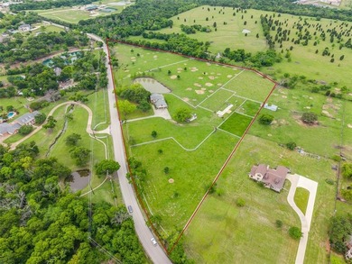 Enjoy a relaxed country lifestyle just 15 minutes from Dallas - photo 5