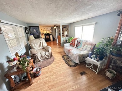 Well-cared-for and affordably priced, this charming mobile home - photo 5