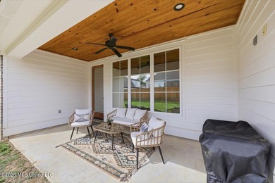 Welcome to this beautiful 4 bedroom, 3 bathroom home located in - photo 33