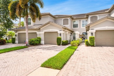 Lake Condo For Sale in Naples, Florida