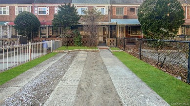 Location, location, location! This ultramodern masterpiece has - photo 1
