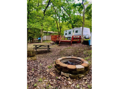 Lake Lot For Sale in La Cygne, Kansas