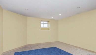Move-In Ready with All Updated Features! This beautifully - photo 16