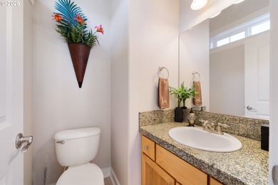 Welcome to this beautifully appointed 2-bedroom, 3-bathroom - photo 20