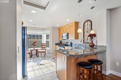 Welcome to this beautifully appointed 2-bedroom, 3-bathroom - photo 30