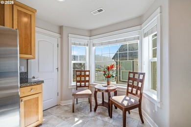 Welcome to this beautifully appointed 2-bedroom, 3-bathroom - photo 32
