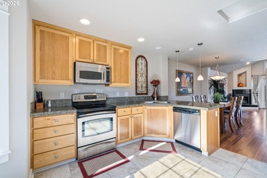Welcome to this beautifully appointed 2-bedroom, 3-bathroom - photo 33