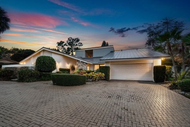 Lake Home For Sale in Delray Beach, Florida