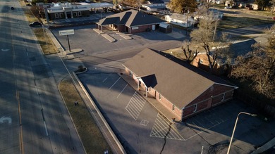 PRIME LOCATION! Built in 2003 by Glitsch, this well-built