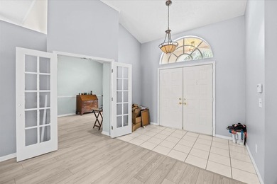 Desirable Southbend CBS 3/2/2 Pool/Spa Home On CORNER Lot. 5 - photo 4