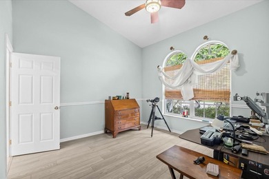 Desirable Southbend CBS 3/2/2 Pool/Spa Home On CORNER Lot. 5 - photo 7