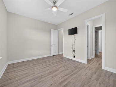 Custom-built 3-bedroom, 2 full bath, 2 half bath home located in - photo 20