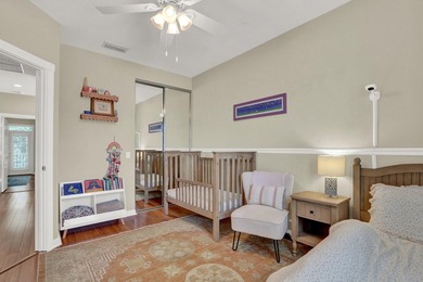 Impeccable 3 BR / 2.5 BA / 2 car garage duplex townhome - photo 27