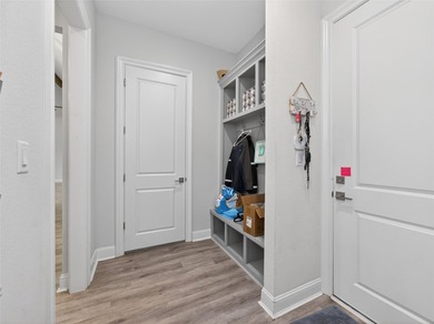 Custom-built 3-bedroom, 2 full bath, 2 half bath home located in - photo 28