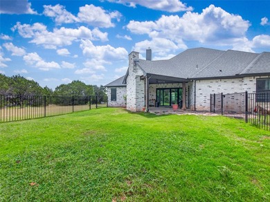 Custom-built 3-bedroom, 2 full bath, 2 half bath home located in - photo 33