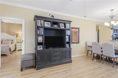 Home is being sold furnished. One of the best locations in Sun - photo 7