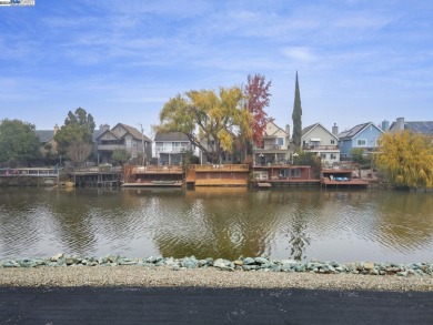 (private lake, pond, creek) Home Sale Pending in Stockton California