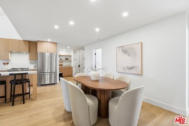 Extensively renovated, top-floor penthouse offering 2 bedrooms - photo 5