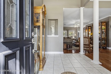 Welcome to luxury living in the highly sought-after Sanctuary - photo 7