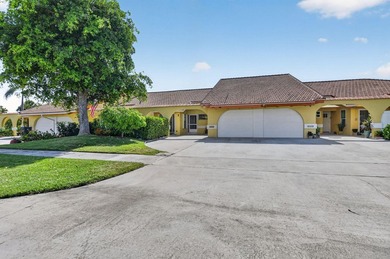 Welcome to this charming 3-bedroom, 2-bathroom, 1-car garage - photo 1