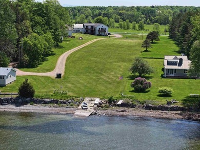 Discover your lakeside retreat on the shores of Lake Champlain - photo 14