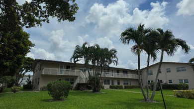 Welcome to this beautifully maintained 2-bedroom, 1.5-bath home - photo 2