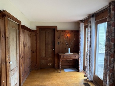 Discover your lakeside retreat on the shores of Lake Champlain - photo 25