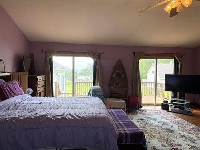 Discover your lakeside retreat on the shores of Lake Champlain - photo 33