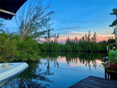 Experience this mid-century waterfront property in Punta Gorda - photo 34