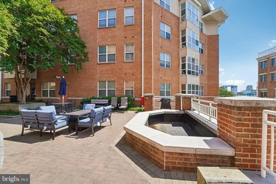 Price Improvement - Beautifully updated water view condo in - photo 34