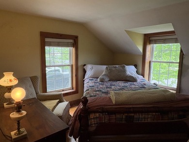 Discover your lakeside retreat on the shores of Lake Champlain - photo 39