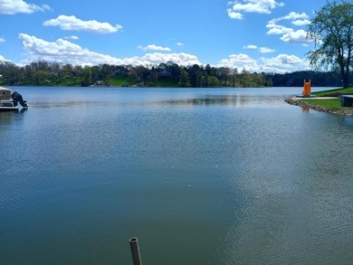 Waterfront home! Beautiful Lake Carroll home with 4 bedrooms, 3 - photo 4