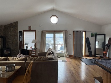 Discover your lakeside retreat on the shores of Lake Champlain - photo 45