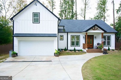 Lake Lanier Home Sale Pending in Oakwood Georgia