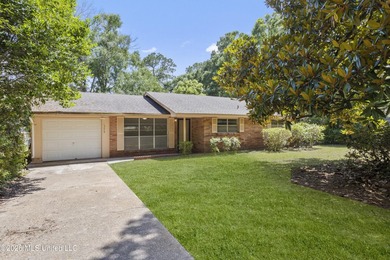 Discover the perfect blend of comfort, convenience, and coastal - photo 2