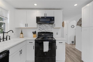 Discover the perfect blend of charm, convenience, and coastal - photo 12