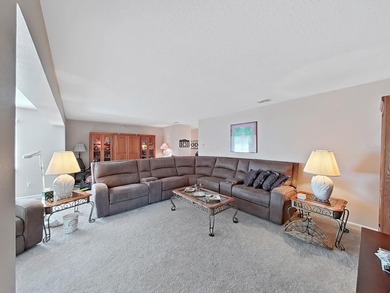 Looking for an exceptional active adult golf community in Tampa - photo 13