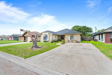 Back ON MARKET, no fault of seller! Spacious 4-bedroom, 2-bath - photo 16